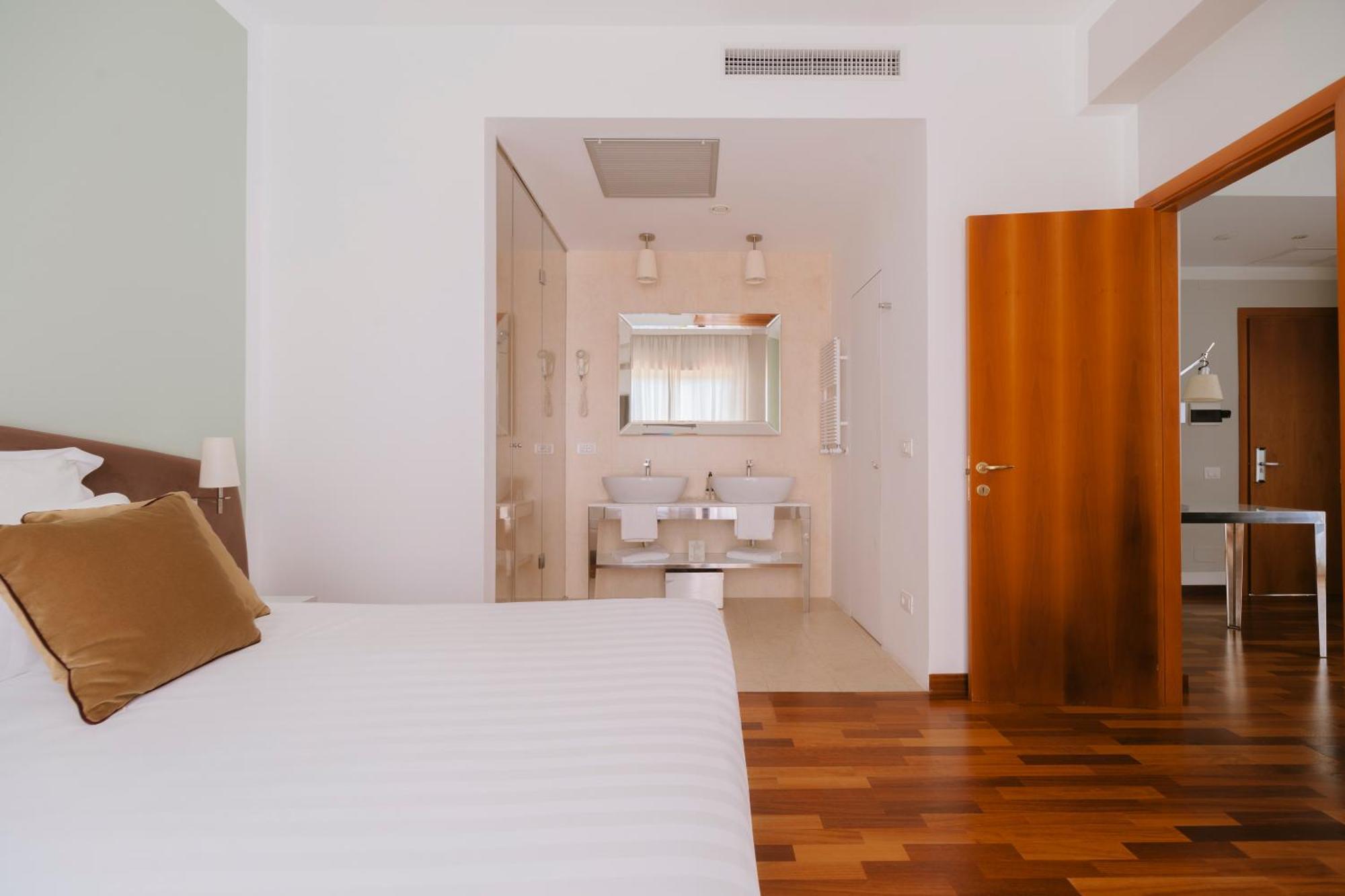 Hotel Miramare Civitanova Marche Eksteriør billede