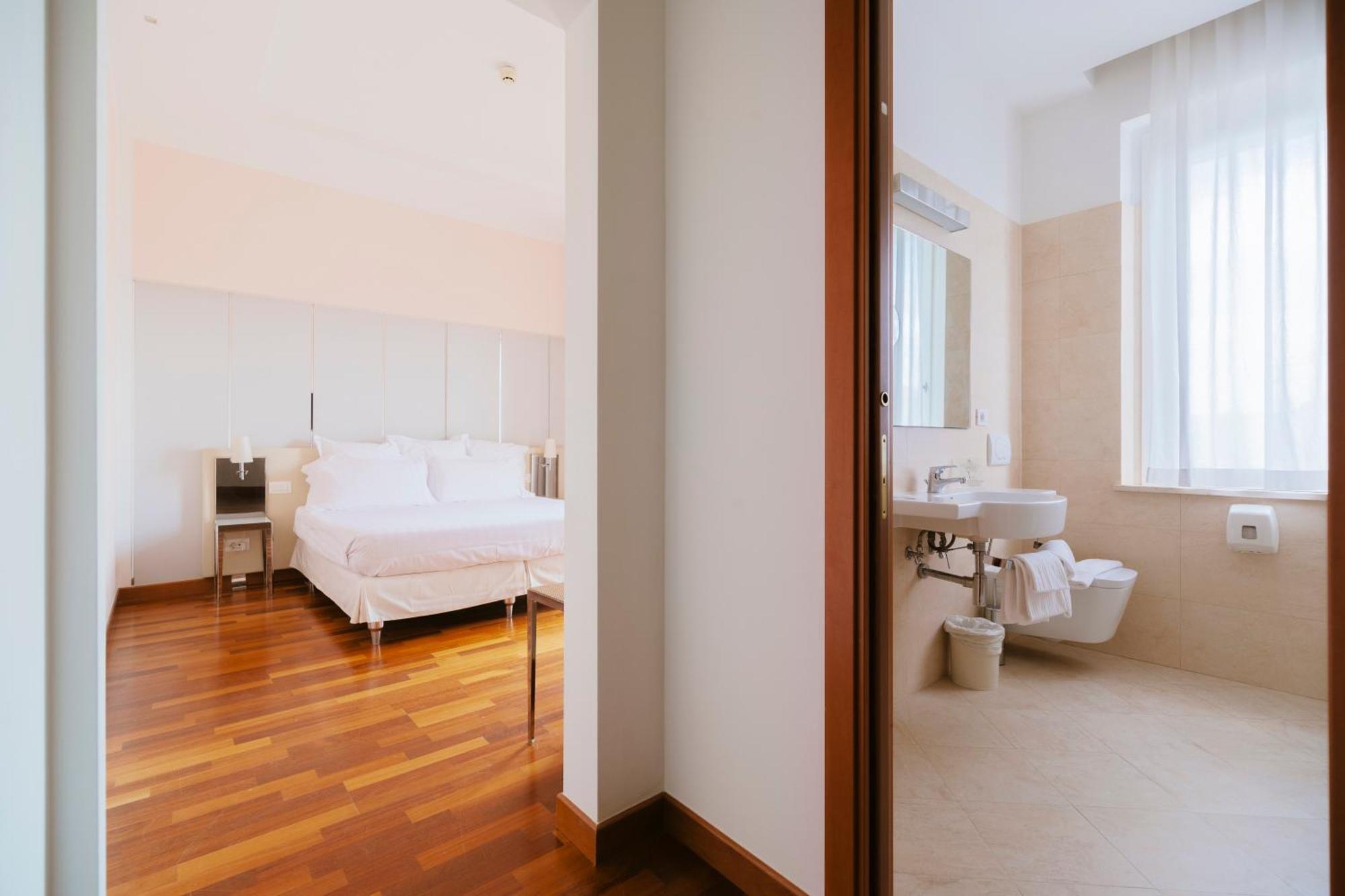 Hotel Miramare Civitanova Marche Eksteriør billede