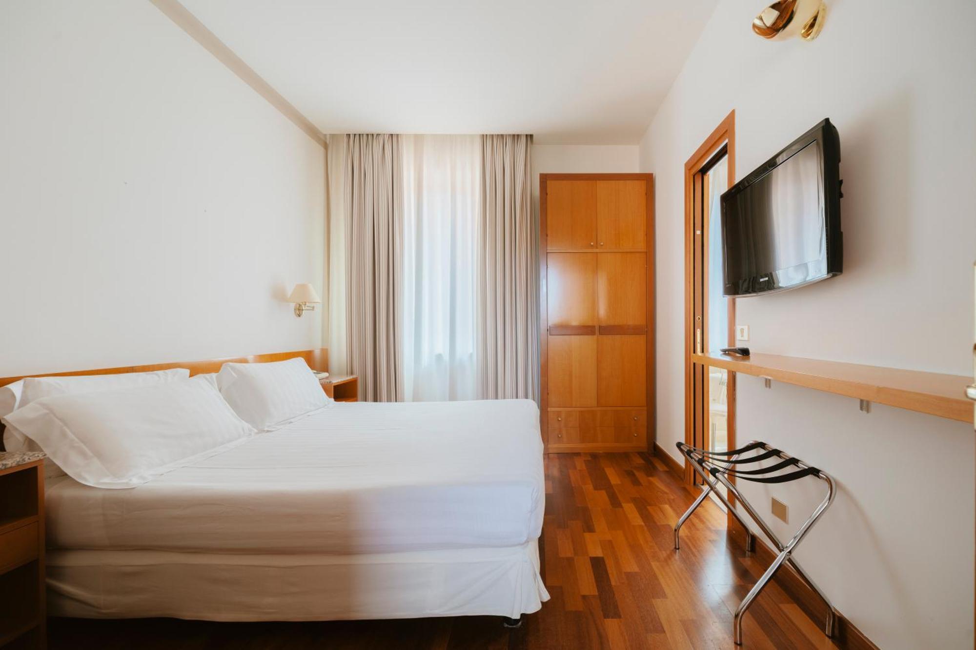 Hotel Miramare Civitanova Marche Eksteriør billede